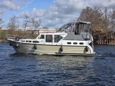 Clara 2026 Vorn